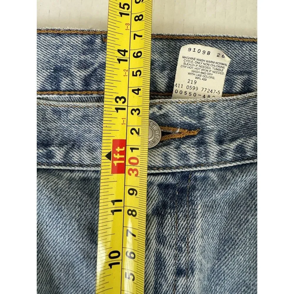 Vintage 90s Levi's 550‎ Relaxed Fit Straight Leg Jeans Men's Size 40x32 (39x32)